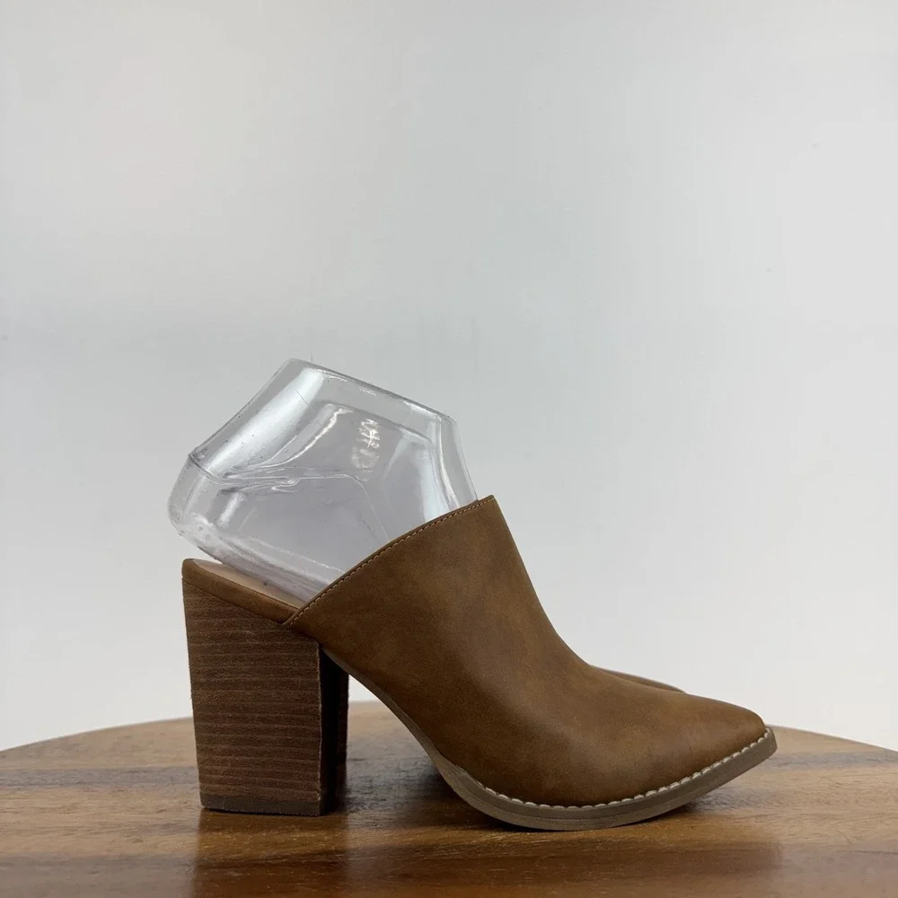 New NWOB Womens Abound Maya Brown Faux Leather Slip On Heeled Mules Size 6 M - Picture 3 of 8